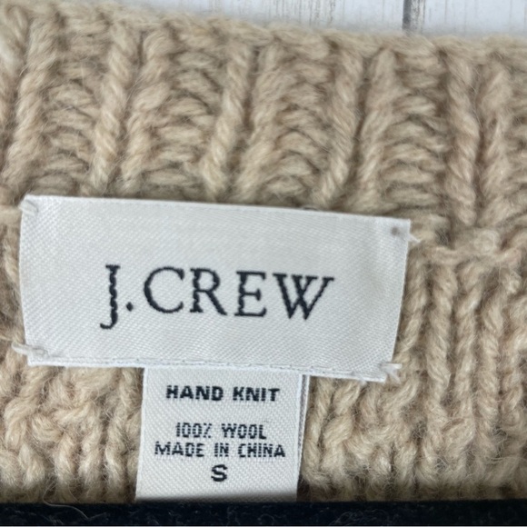 Vintage J Crew 100% wool taupe oatmeal sweater Small - Picture 2 of 5